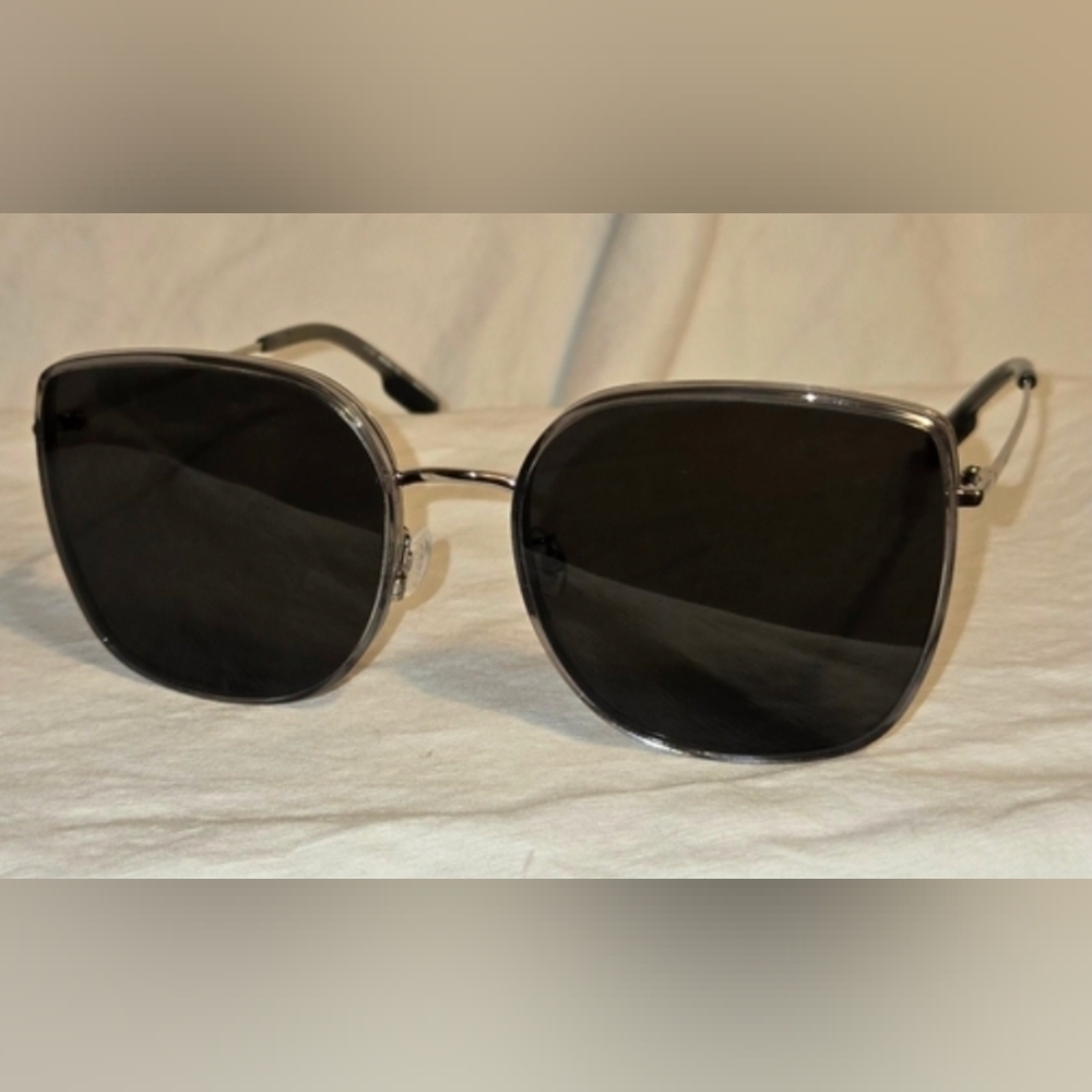 Kenzo Black and Silver Square Sunglasses Nww With Non-Kenzo Case Giftable
